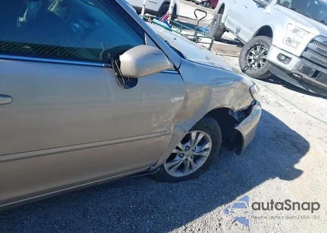 2005 Toyota Camry Le V6 from USA, damaged, VIN 4T1BF32K05U620141